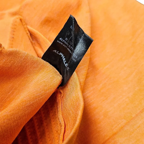 Alphalete Women's  Seamless Bike Shorts Size Small Orange Athletic Activewear - Picture 7 of 7